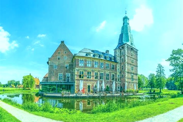 Willow, 35 — Escort in Hennef (Sieg), Germany