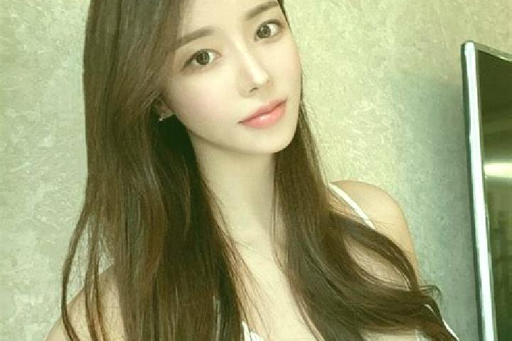 Willow, 35 — Escort in Jinggou, China