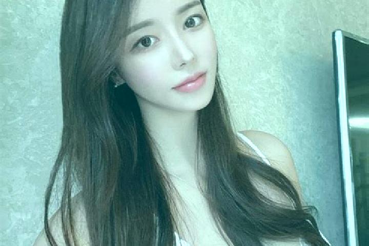 Willow, 35 — Escort in Kakunodatemachi, Japan