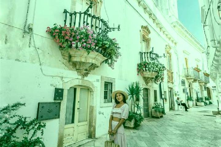 Willow, 35 — Escort in Locorotondo, Italy
