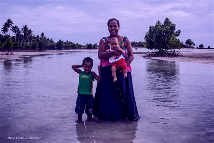 Willow, 35 — Escort in Nawerewere Village, Kiribati