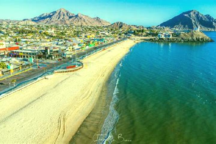 Willow, 35 — Escort in San Felipe Santiago, Mexico
