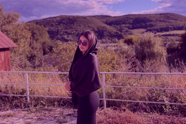 Willow, 35 — Escort in Tilisca, Romania