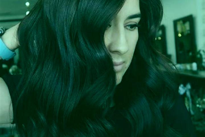 Willow, 36, a auburn dark-eyed mediterranean companion based in Rezmondo. Offering Couples, Prostate Massage. Available for incall and outcall, day and eveni...