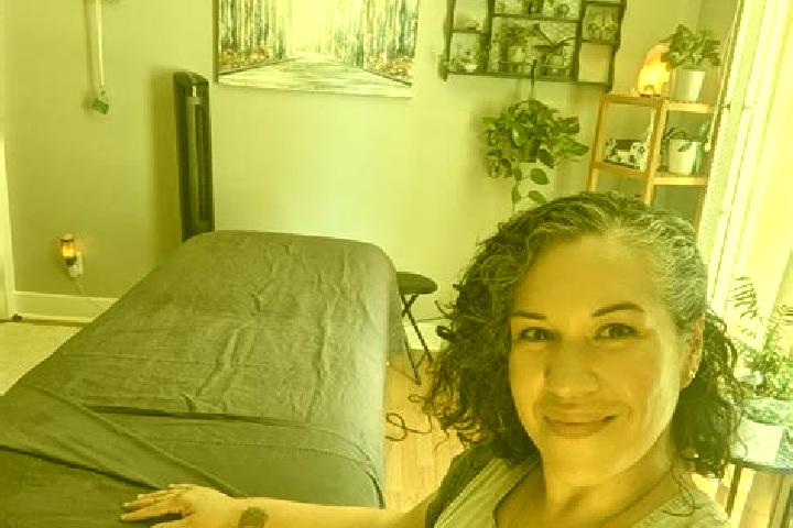 Willow, 36, a black brown-eyed caucasian companion based in Pinas. Offering Tantra, Overnight, Erotic Massage, Girlfriend Experience, CIM. Available for inca...