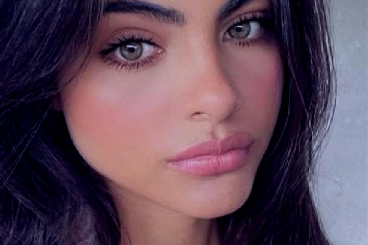 Willow, 36, a black hazel-eyed caribbean companion based in Babanango. Offering Massage, Dinner Date, Roleplay. Available for incall and outcall, overnight b...