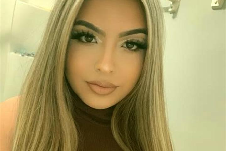 Willow, 36, a blonde brown-eyed latina companion based in Bagru. Offering Party Girl, BDSM, Domination. Available for incall and outcall, day and evening dates.