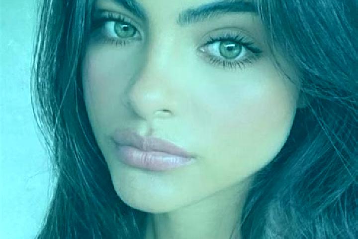 Willow, 36, a brunette dark-eyed caucasian companion based in Orellana. Offering Tantra, A-Level, Party Girl. Available for incall and outcall, overnight boo...