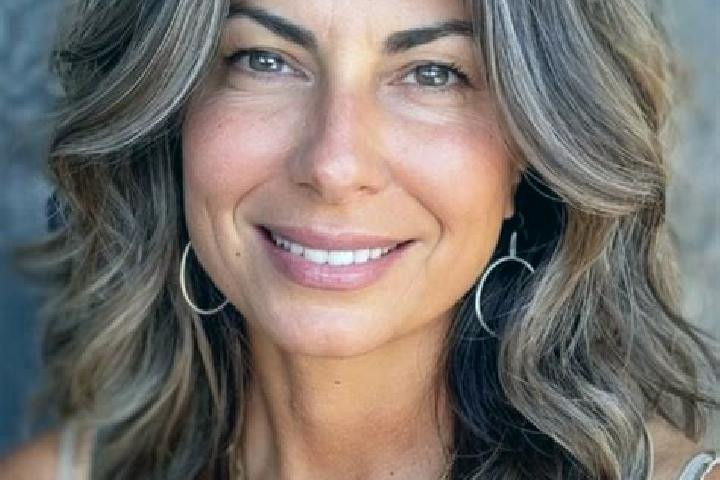 Willow, 36, a brunette grey-eyed latina companion based in Aguaje de Espejo. Offering Girlfriend Experience, Dinner Date. Available for incall and outcall, d...