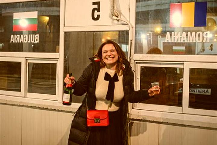 Willow, 36 — Escort in Bautar, Romania