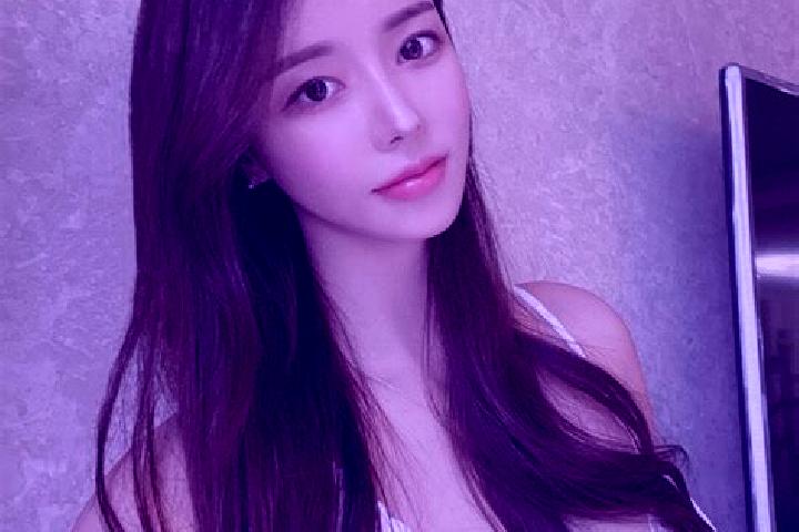 Willow, 36 — Escort in Mount Vernon, Singapore