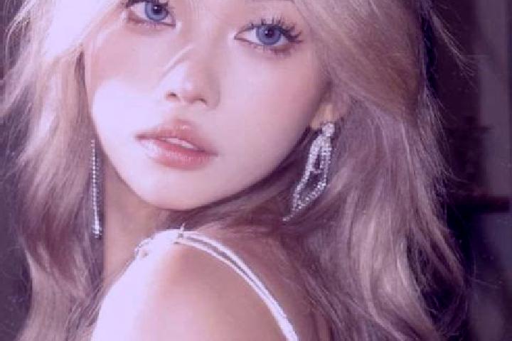Willow, 37, a blonde grey-eyed asian companion based in Tupaciguara. Offering Girlfriend Experience, Dinner Date, 69. Available for incall and outcall, day a...