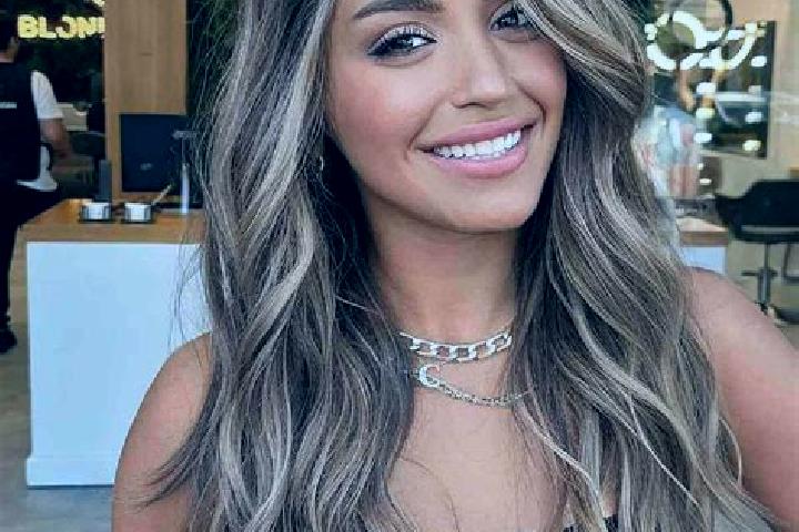 Willow, 37, a dark blonde dark-eyed ebony companion based in La Dagueniere. Offering Girlfriend Experience, Dinner Date, Tantra. Available for incall and out...