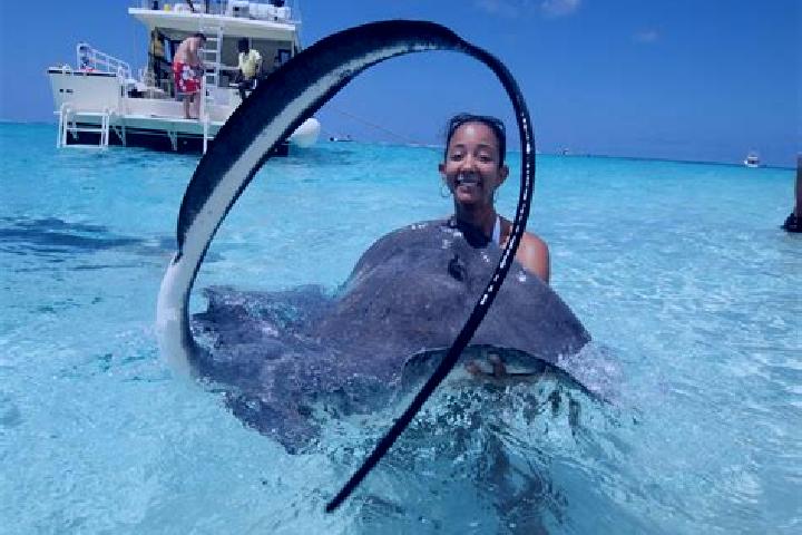 Willow, 37 — Escort in Gun Bay, Cayman Islands