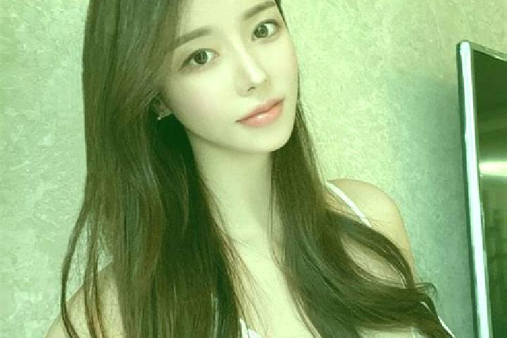 Willow, 37 — Escort in Juren, China