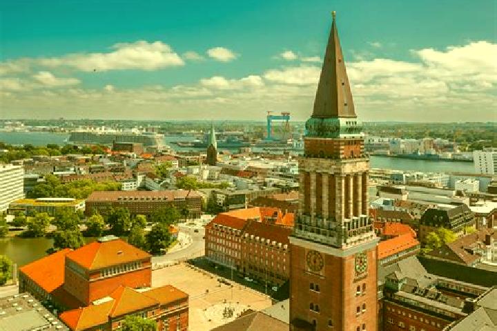 Willow, 37 — Escort in Kiel, Germany