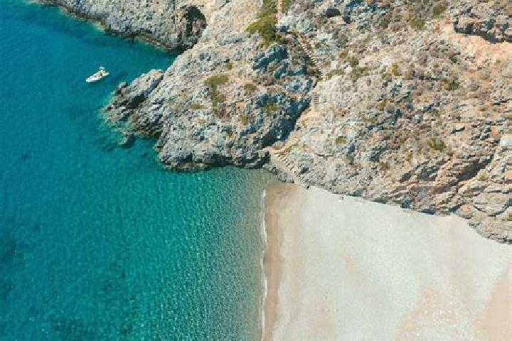 Willow, 37 — Escort in Kythira, Greece