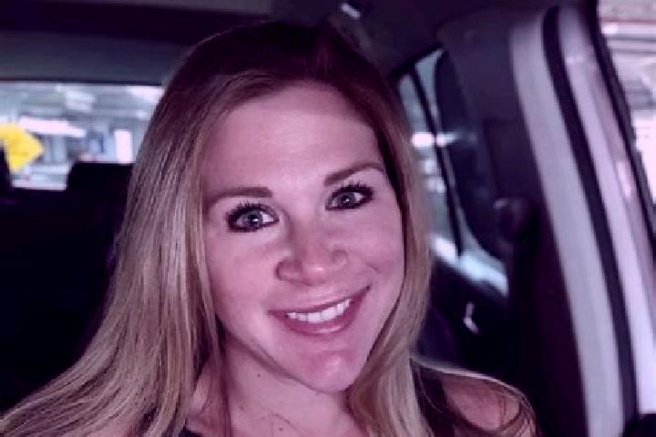 Willow, 37 — Escort in McClure, United States