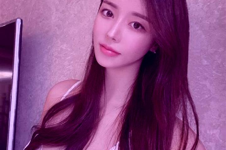 Willow, 37 — Escort in Tongde, China