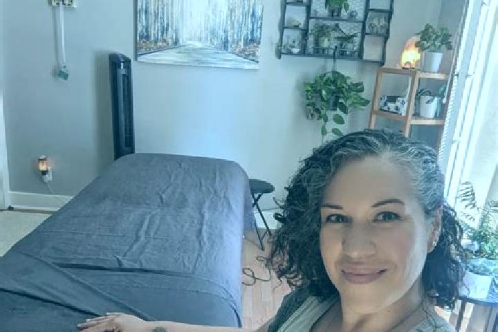Willow, 38, a brunette dark-eyed mixed companion based in Chilanzar. Offering Massage, A-Level, Erotic Massage. Available for incall and outcall, day and eve...