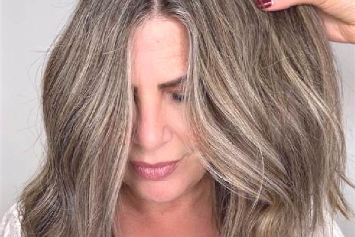 Willow, 38, a dark blonde grey-eyed middle eastern companion based in Port Edwards. Offering Overnight, A-Level, Striptease, CIM, Couples. Available for inca...