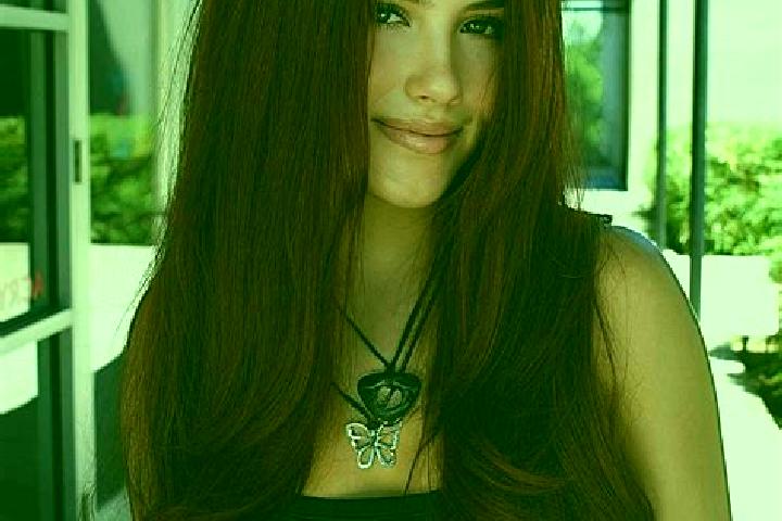 Willow, 39, a auburn dark-eyed slavic companion based in Odemira. Offering Deep French Kissing, BDSM, CIM, Tantra. Available for incall and outcall, overnigh...