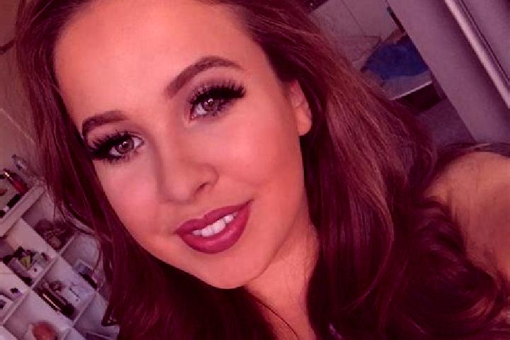 Willow, 39, a brunette grey-eyed ebony companion based in Pfalzdorf. Offering Girlfriend Experience, CIM, Duos. Available for incall and outcall, day and eve...