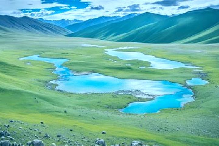Willow, 39 — Escort in Altan-Ovoo, Mongolia