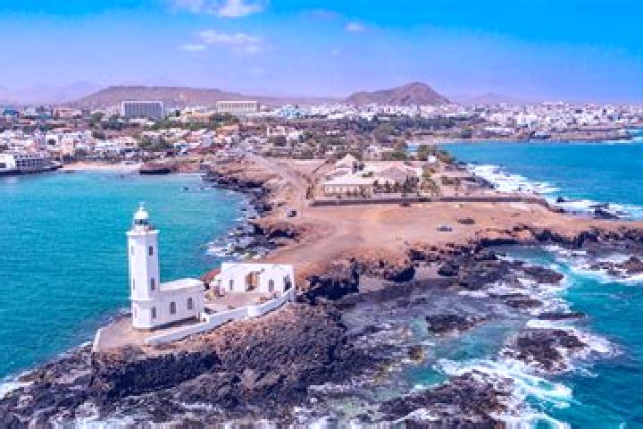Willow, 39 — Escort in Figueiral, Cape Verde