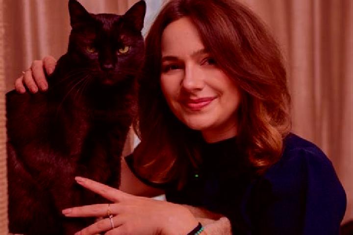 Willow, 39 — Escort in Independenta, Romania