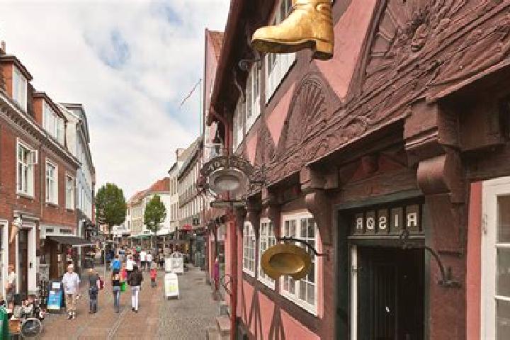 Willow, 39 — Escort in Randers, Denmark