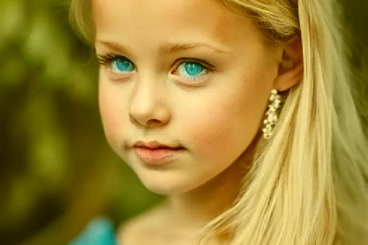 Zoe, 20, a blonde blue-eyed indian companion based in Slobozia Moara. Offering Dinner Date, Tantra, Roleplay. Available for incall and outcall, day and eveni...