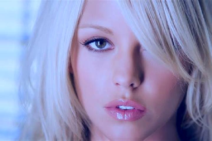 Zoe, 20, a blonde brown-eyed middle eastern companion based in San Lorenzo. Offering Dinner Date, OWO, Striptease, Couples, Fetish. Available for incall and ...
