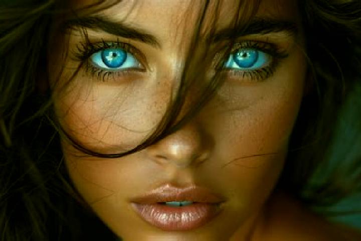 Zoe, 20, a chestnut blue-eyed middle eastern companion based in Howrah. Offering Tantra, GFE, Dinner Date, Massage. Available for incall and outcall, overnig...