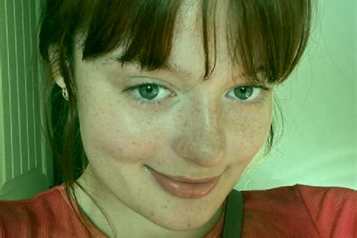 Zoe, 20, a red brown-eyed european companion based in Belvedere Marittimo. Offering Fetish, Dinner Date, GFE. Available for incall and outcall, day and eveni...