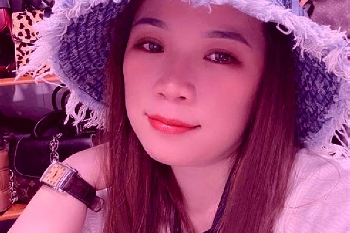 Zoe, 20 — Escort in Ap Ho Phong, Vietnam