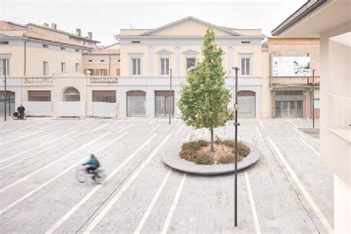 Zoe, 20 — Escort in Concordia sulla Secchia, Italy