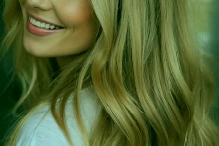 Zoe, 21, a blonde hazel-eyed european companion based in Chalmita. Offering Massage, Duos. Available for incall and outcall, overnight bookings available.