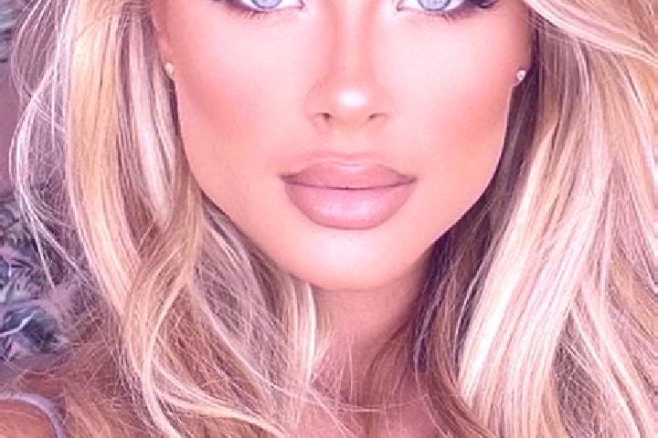 Zoe, 21, a blonde hazel-eyed latina companion based in Remoulins. Offering Couples, Overnight, Party Girl, Prostate Massage. Available for incall and outcall...