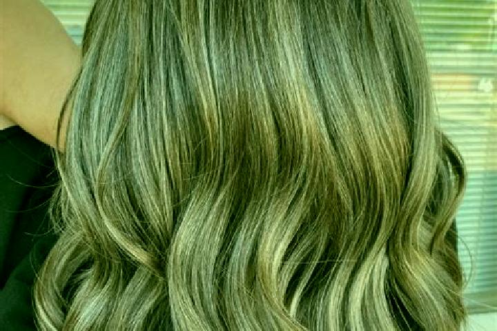 Zoe, 21, a dark blonde grey-eyed mixed companion based in Dautillos. Offering Roleplay, Duos, A-Level, 69, Overnight. Available for incall and outcall, day a...