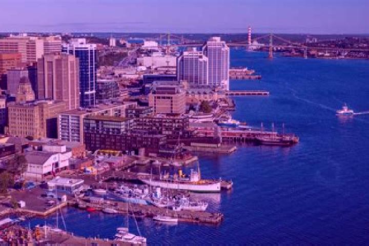 Zoe, 21 — Escort in Halifax, Canada