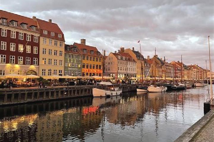 Zoe, 21 — Escort in Lemvig, Denmark