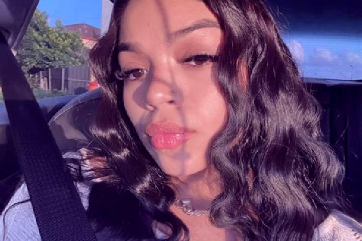 Zoe, 22, a black brown-eyed latina companion based in Sis. Offering Duos, Domination, Dinner Date. Available for incall and outcall, overnight bookings avail...