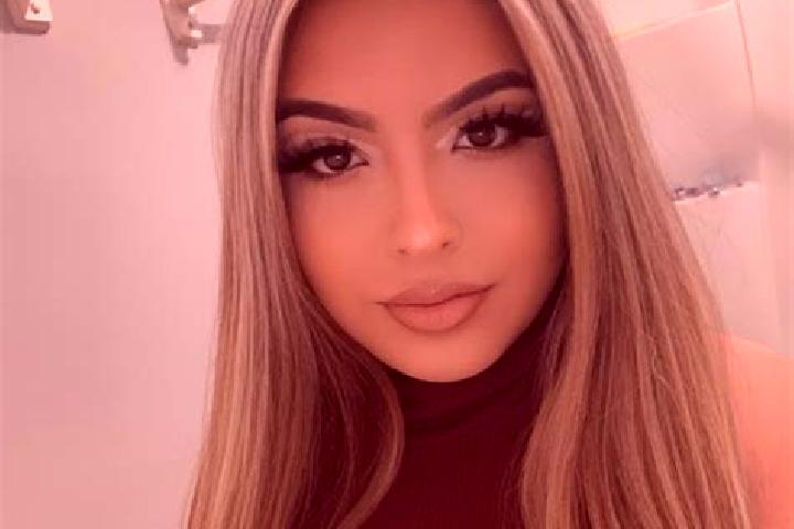 Zoe, 22, a blonde amber-eyed latina companion based in Umpak. Offering Girlfriend Experience, 69, Travel Companion, Fetish. Available for incall and outcall,...