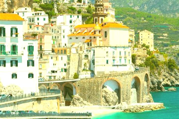 Zoe, 22 — Escort in Brusnengo, Italy