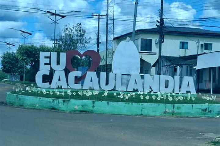 Zoe, 22 — Escort in Cacaulandia, Brazil