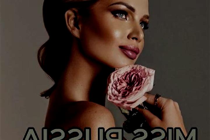 Zoe, 22 — Escort in Khelyulya, Russia