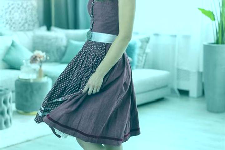 Zoe, 22 — Escort in Konradsreuth, Germany