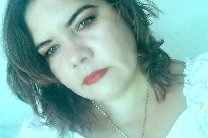 Zoe, 22 — Escort in La Mina, Honduras