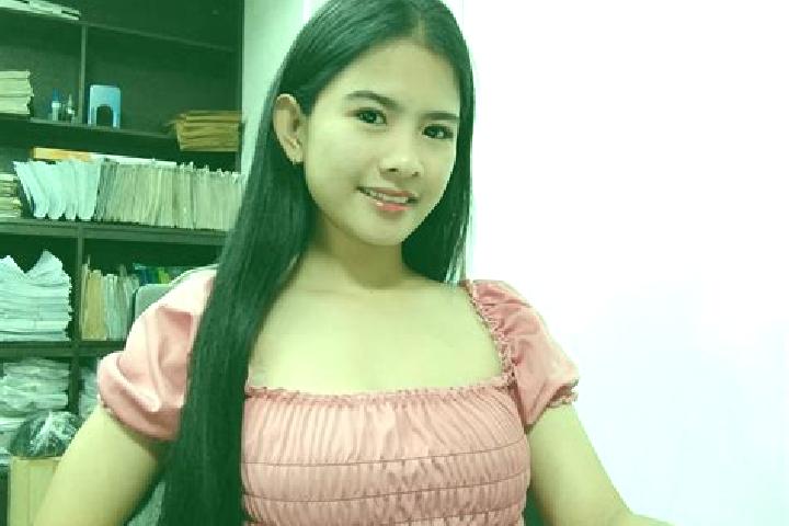 Zoe, 22 — Escort in Tuhian, Philippines